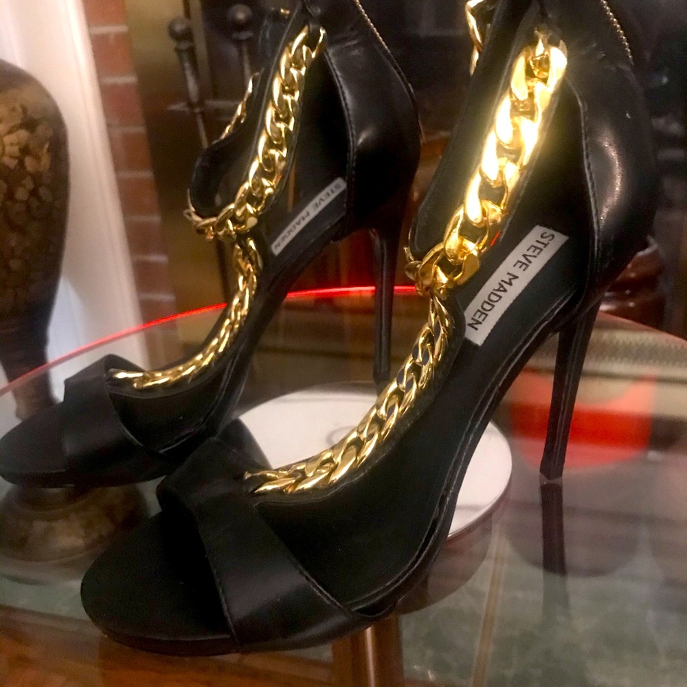 Steve Madden Heels - Picture 2 of 5